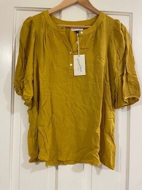 Universal Thread Mustard Yellow Puff-Sleeve Blouse